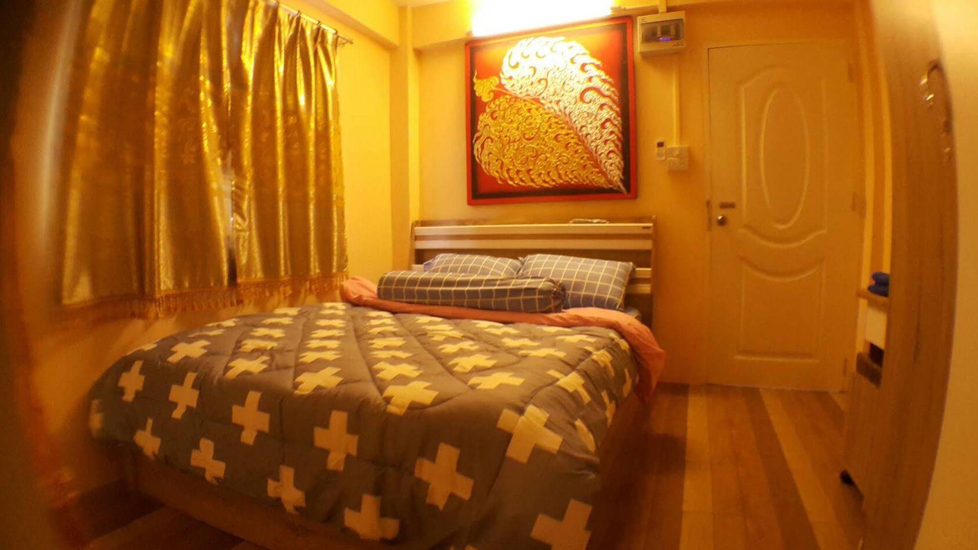 Aparthotel Suansin Art Garden Ban Lat Krachaeng Exterior foto